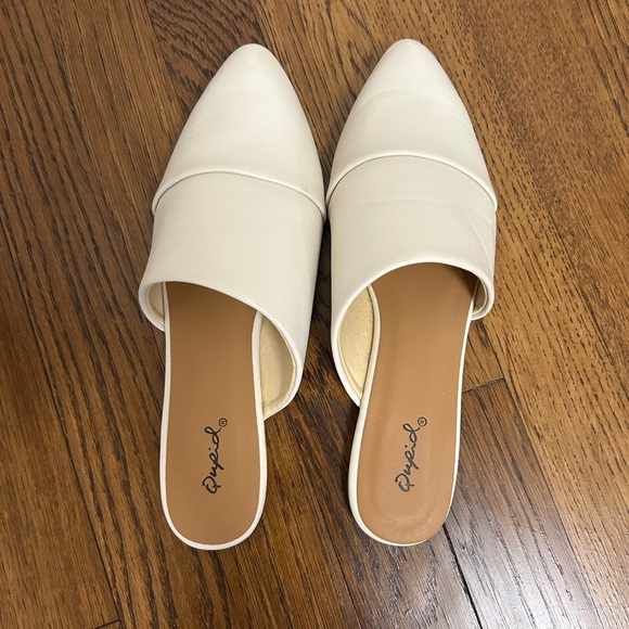 Off white mule shoes - Picture 2 of 4